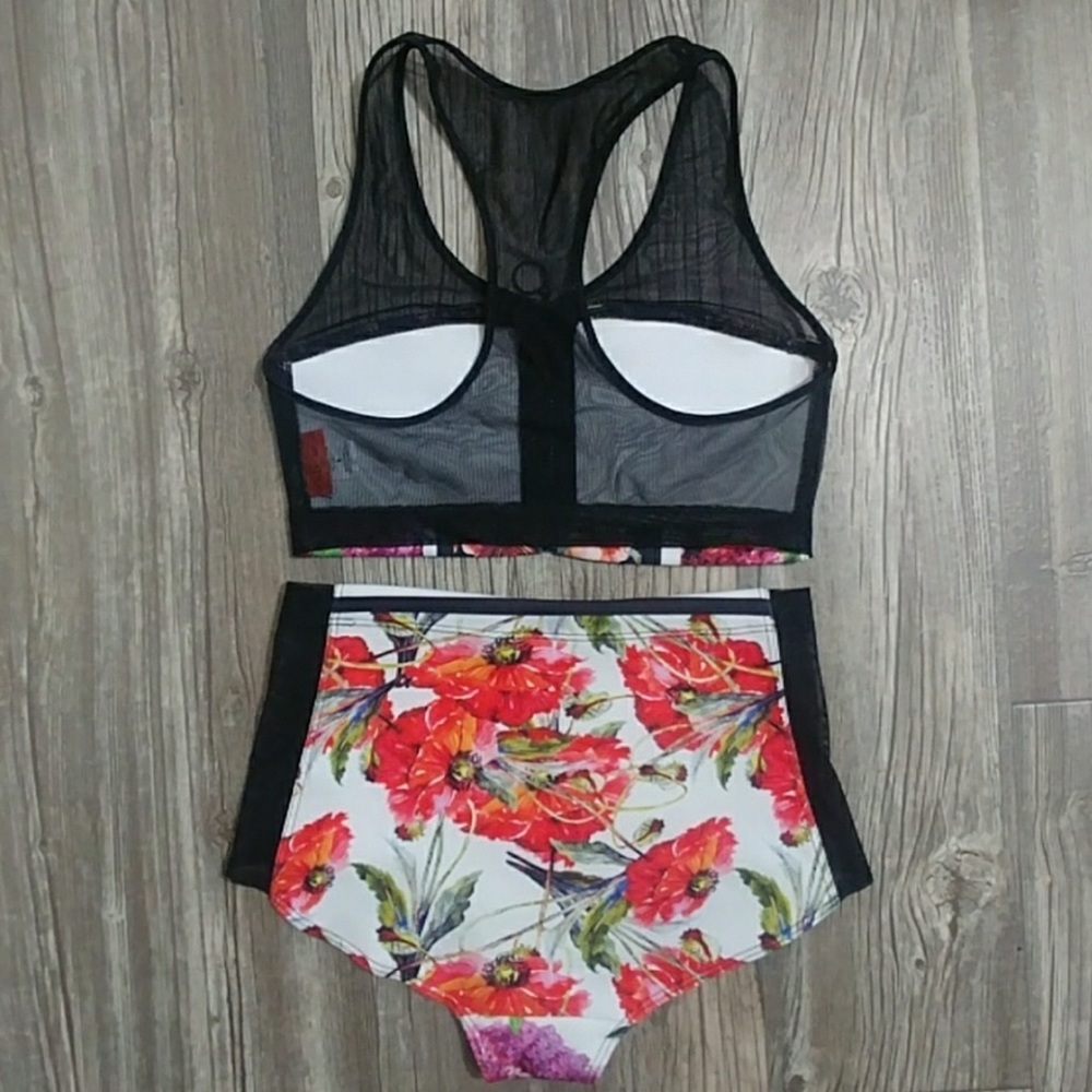 Bikini 👙CLOVER CANYON